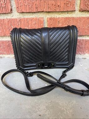 Rebecca Minkoff Live Chevron Quilted Leatger Crossbody